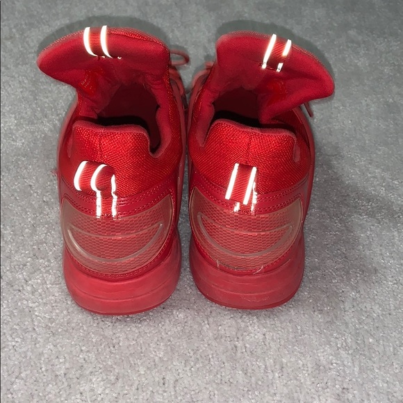 Shoes - Picture 3 of 3